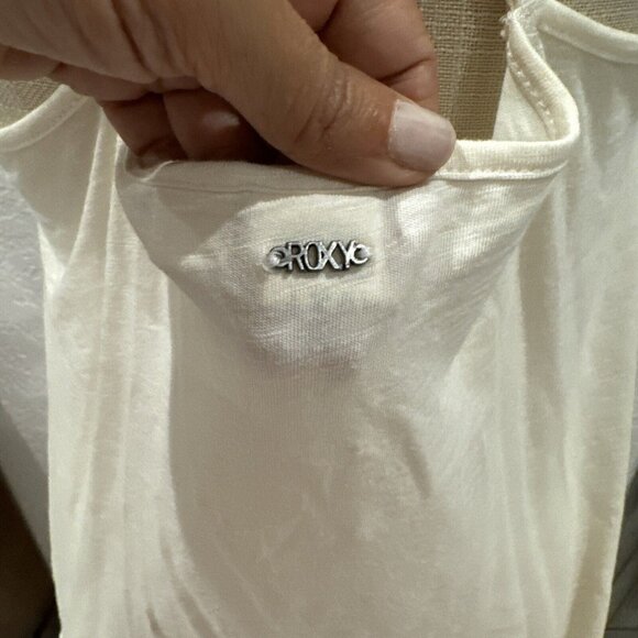 Roxy Womens Crocheted Accent Ivory Tank Top With Adjustable Straps size S - Picture 6 of 9